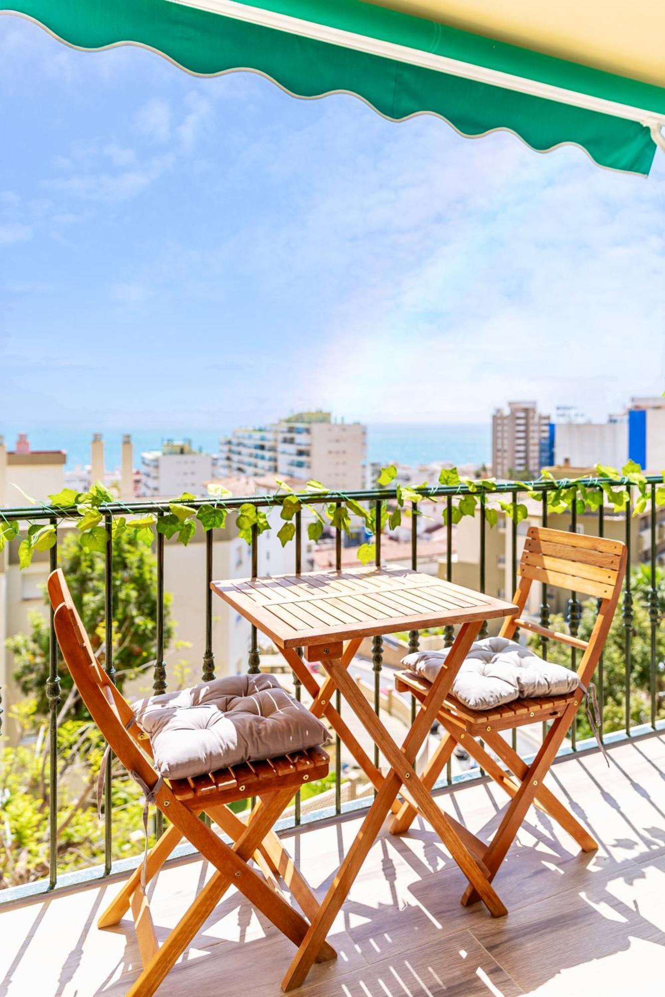 Frida'S Home-Sea View Terrace 托雷莫利诺斯 外观 照片